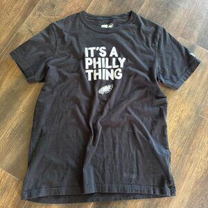 Black and white Philadelphia Eagles streetwear tee